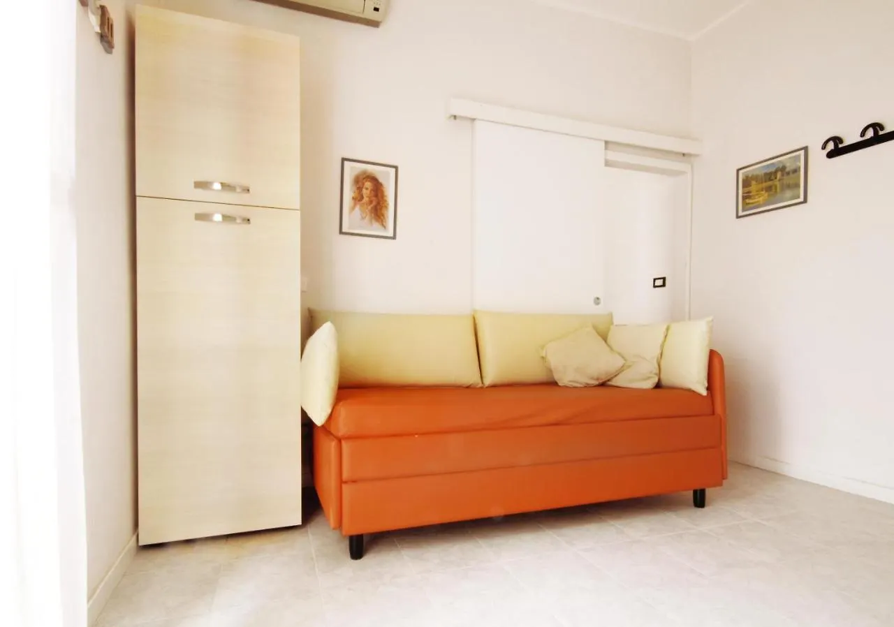 아파트 Residence Villa Milena 벨레지아아지마리나