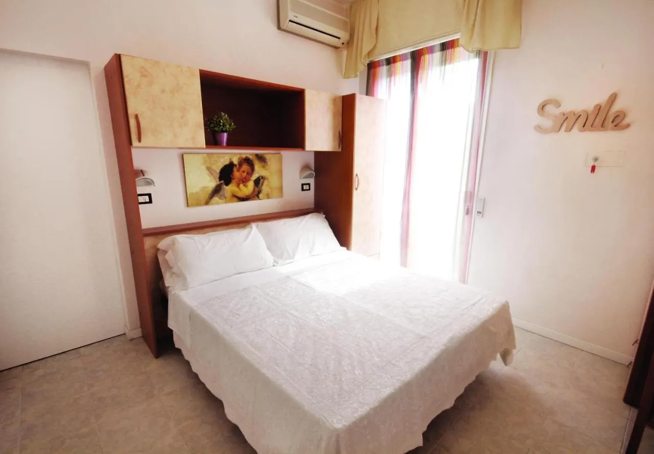 아파트 Residence Villa Milena 벨레지아아지마리나 이탈리아