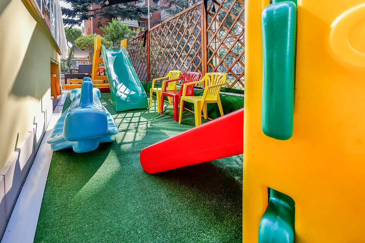 Residence Villa Milena 벨레지아아지마리나 이탈리아